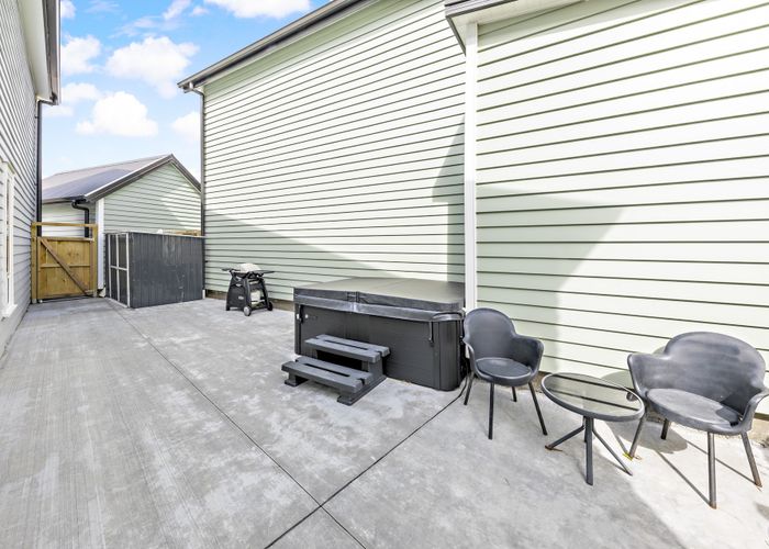  at 1 Warbler Crescent, Papakura, Papakura