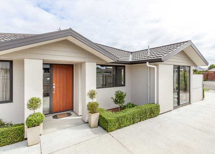  at 84 Rosalie Terrace, Kelvin Grove, Palmerston North