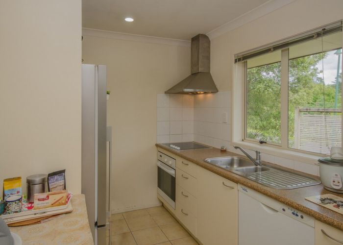  at 62 Brookwood Drive, Henderson, Auckland