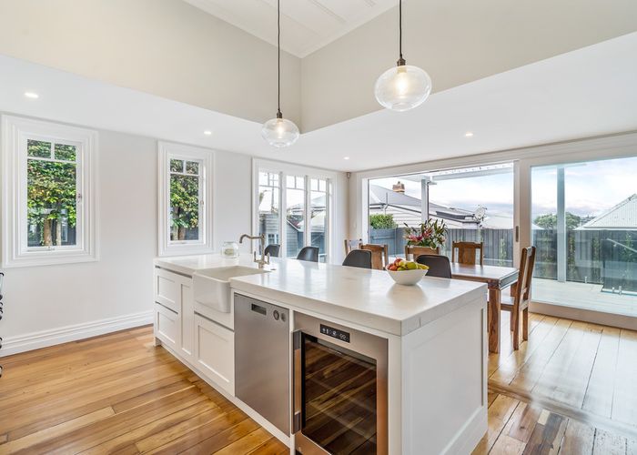  at 62 Brighton Road, Parnell, Auckland