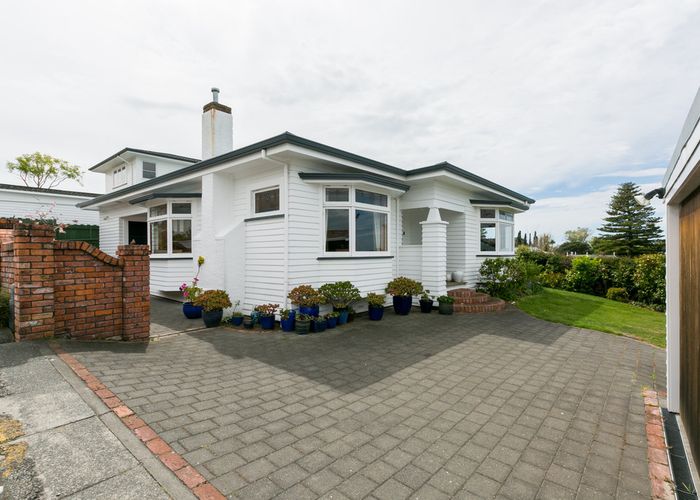 Free property data for 6 Cobden Lane, Bluff Hill, Napier homes.co.nz