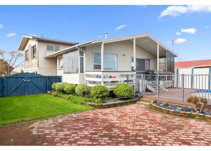  at 25 Rata Avenue, Edgecumbe, Edgecumbe