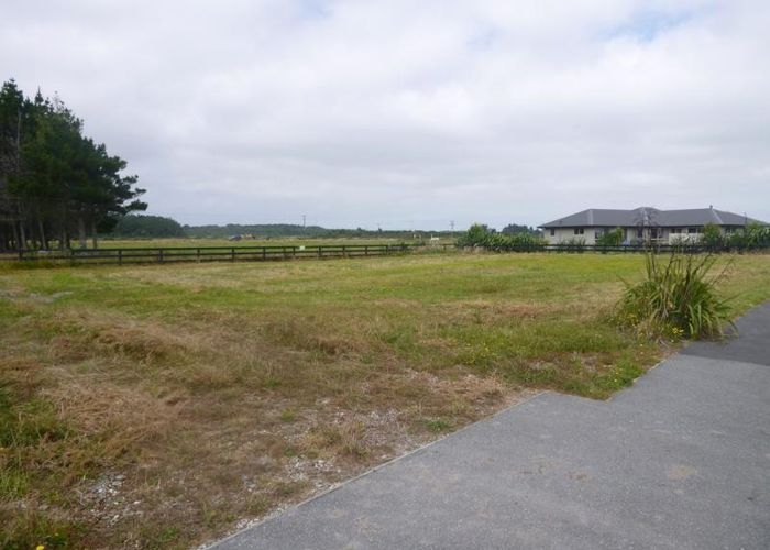  at 27 Elley Drive, Carters Beach, Westport