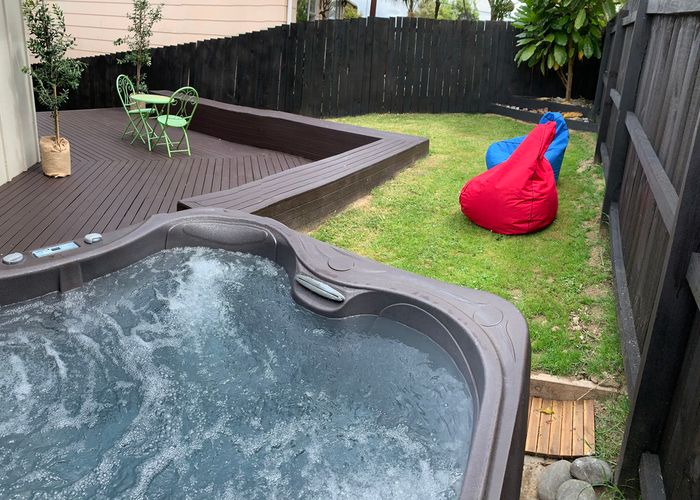  at 2 Hanui Place, Massey, Auckland