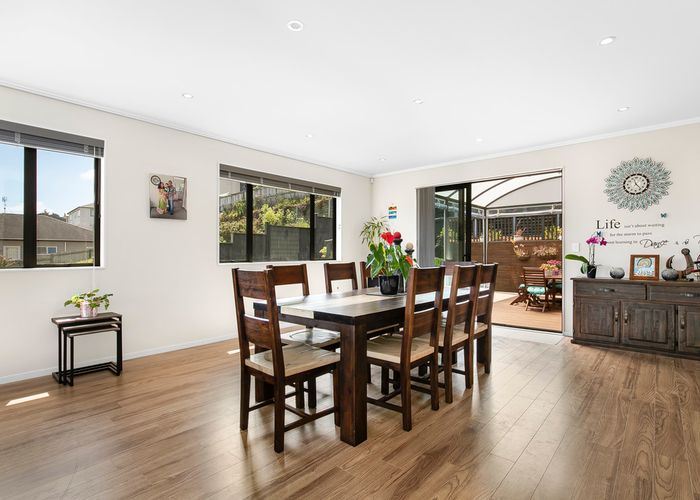  at 21 Dawood Place, The Gardens , Auckland 