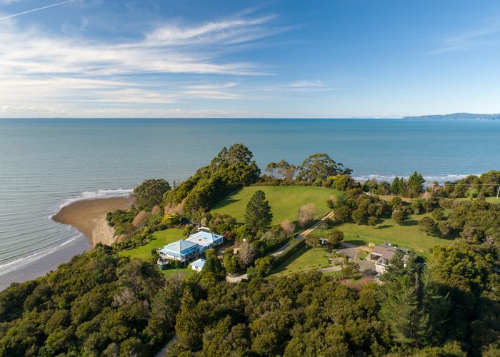  at 82 Lookout Road, Parapara, Collingwood