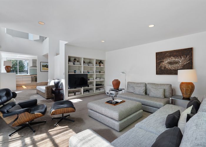  at 2/22 Regina Street, Westmere, Auckland