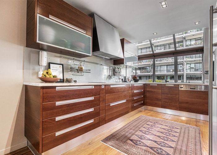  at 2/20 Cleveland Road, Parnell, Auckland