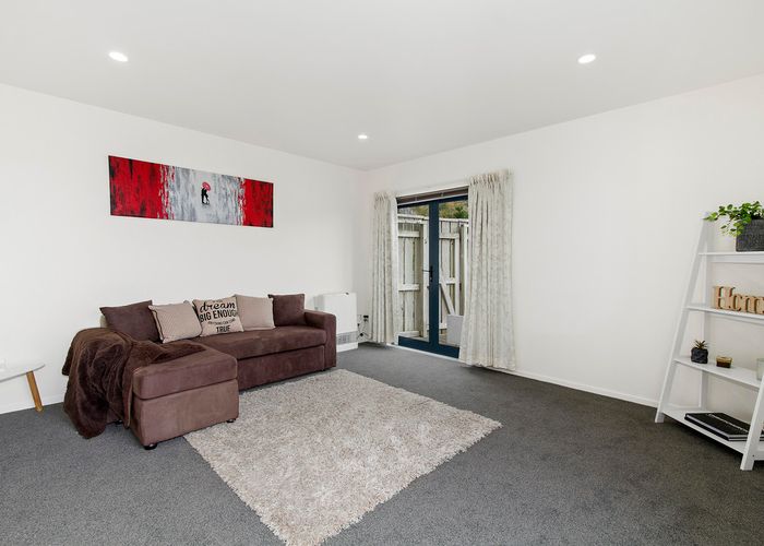  at 7B Marjory Close, Broadmeadows, Wellington