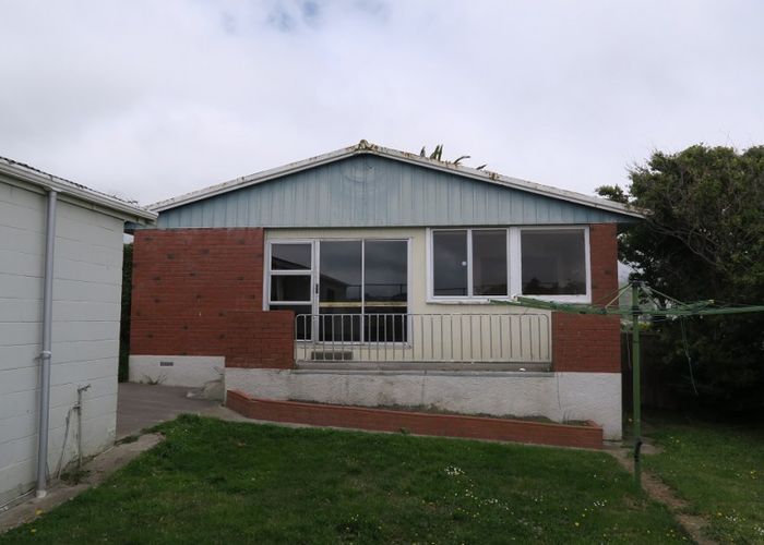  at 28 Niagara Street, Waitangirua, Porirua