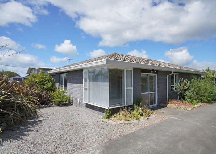 at 1/26 Travis Road, Burwood, Christchurch