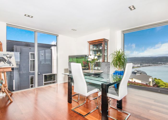  at 6 Bendigo Grove, Newlands, Wellington