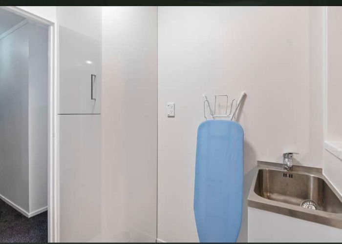  at 4 Caringbah Drive, Papatoetoe, Auckland