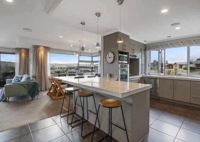  at 1 Locheagles Rise, Kinloch, Taupō