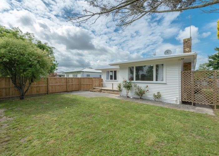  at 35 Collins Road, Melville, Hamilton
