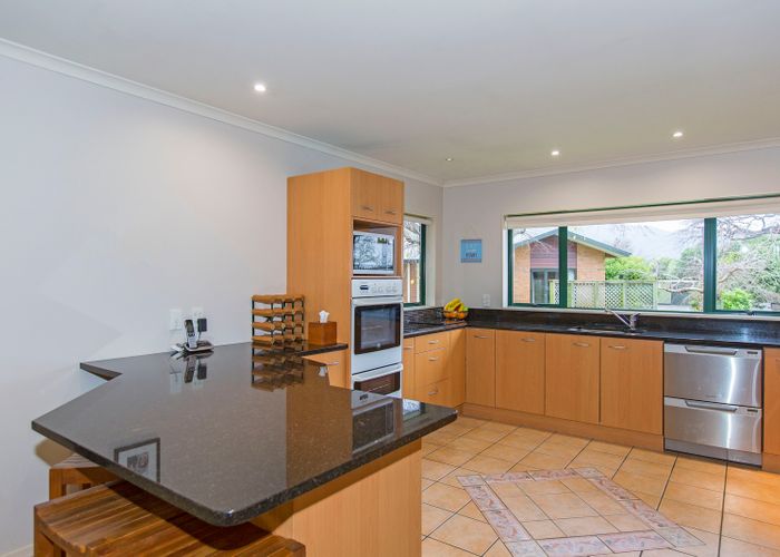  at 949 High Street, Avalon, Lower Hutt