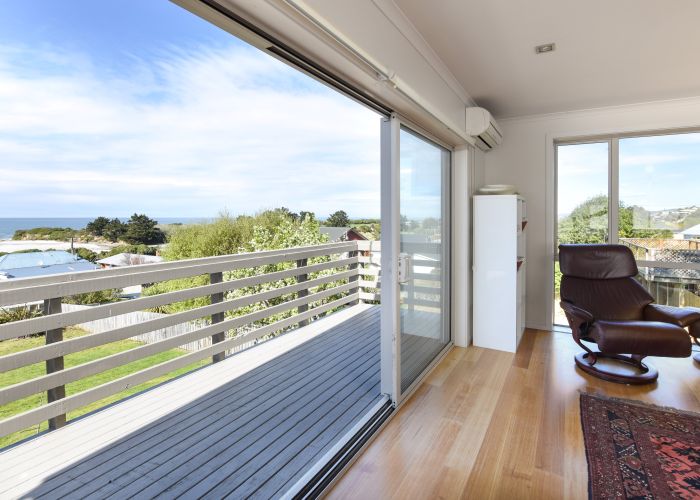  at 15 Seaview Road, Brighton, Dunedin