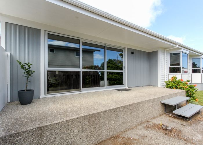  at 205 Mangorei Road, Merrilands, New Plymouth