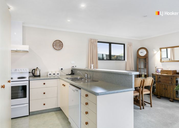  at 72 Highcliff Road, Andersons Bay, Dunedin