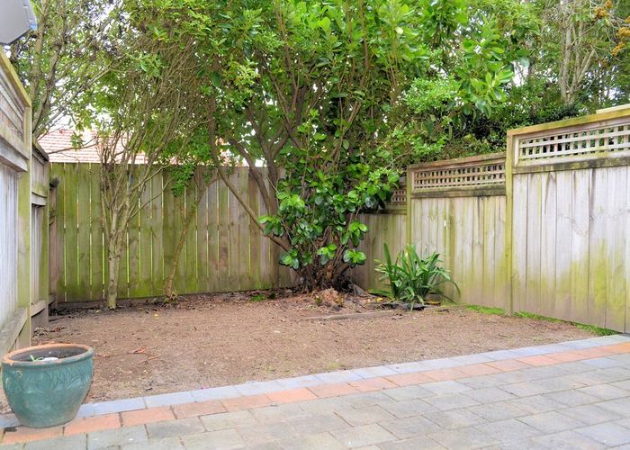  at 23/289 Shirley Road, Papatoetoe, Auckland