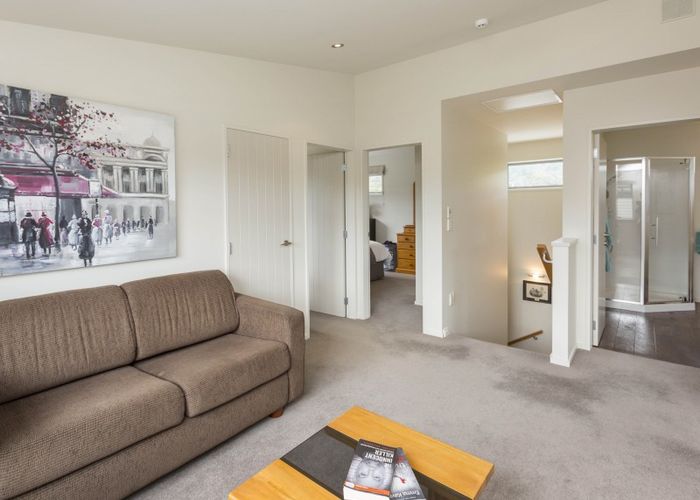  at 10 Kiln Street, Silverstream, Upper Hutt