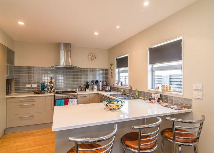 at 76 Ocean Road, Paraparaumu Beach, Paraparaumu