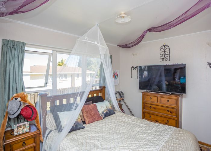  at 16 Einstein Street, Outer Kaiti, Gisborne