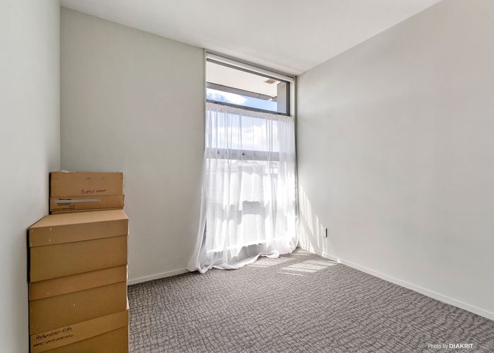  at E305/28 Torrens Terrace, Mount Cook, Wellington