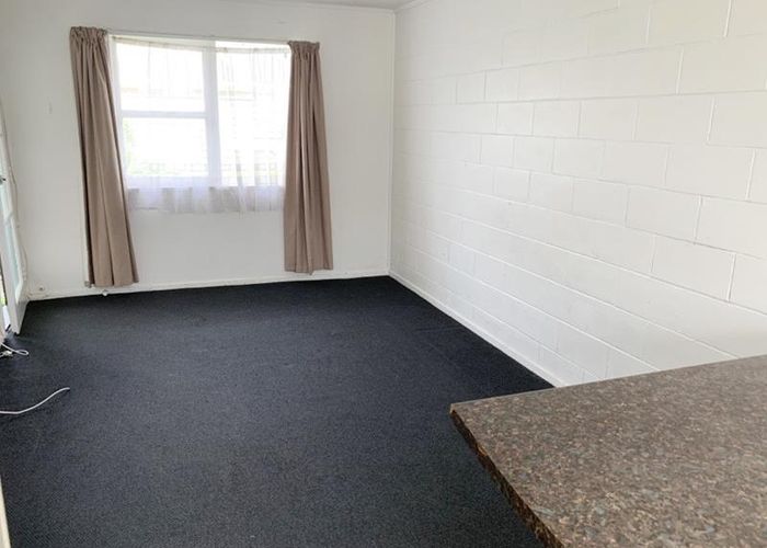  at 2/250 Princes Street East, Otahuhu, Auckland
