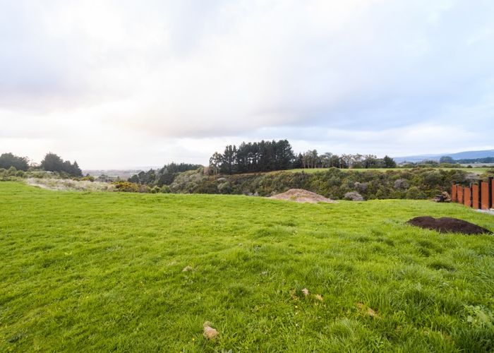  at 24 Coutts Way, Fitzherbert, Palmerston North