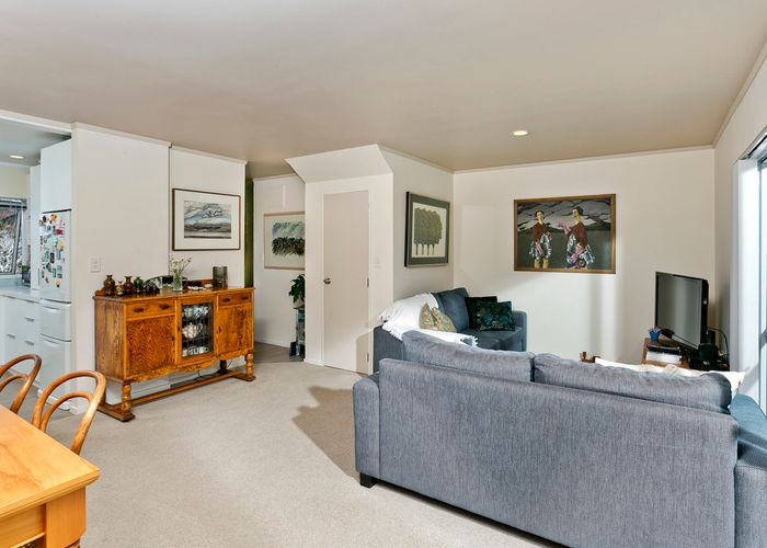  at 4/193 Eskdale Road, Birkenhead, Auckland