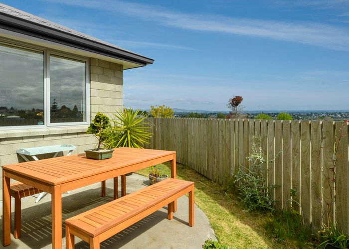  at 17/162 Waihi Road, Judea, Tauranga