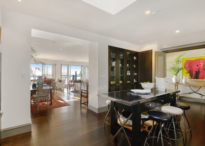  at 24/8 Basque Road, Eden Terrace, Auckland
