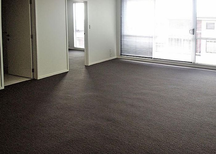  at 2B/20 Charlotte Street, Eden Terrace, Auckland