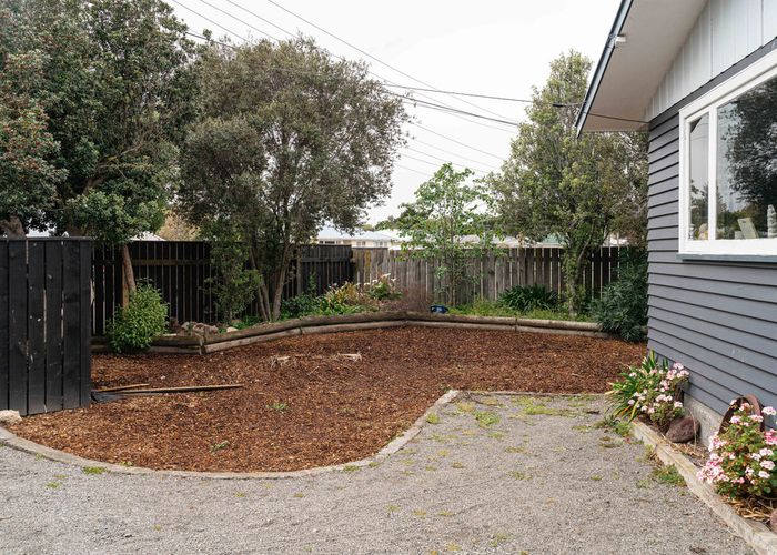  at 128 Oxford Street, Lansdowne, Masterton