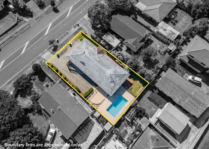  at 11 Cascades Road, Pakuranga Heights, Auckland