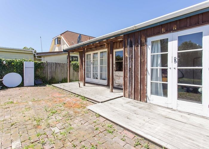  at 1/10 Rutherford Street, Woolston, Christchurch