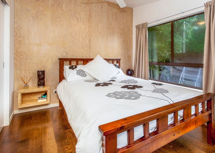  at 30 Lannan Road, Surfdale, Waiheke Island