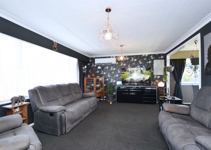  at 14 Dumbarton Place, Strathern, Invercargill
