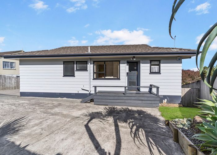  at 28 Moire Road, Massey, Auckland