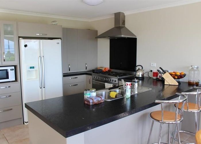  at 3 Bay Vista Drive, Pohara