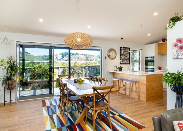  at 3 Bruce Place, Bay View, Napier