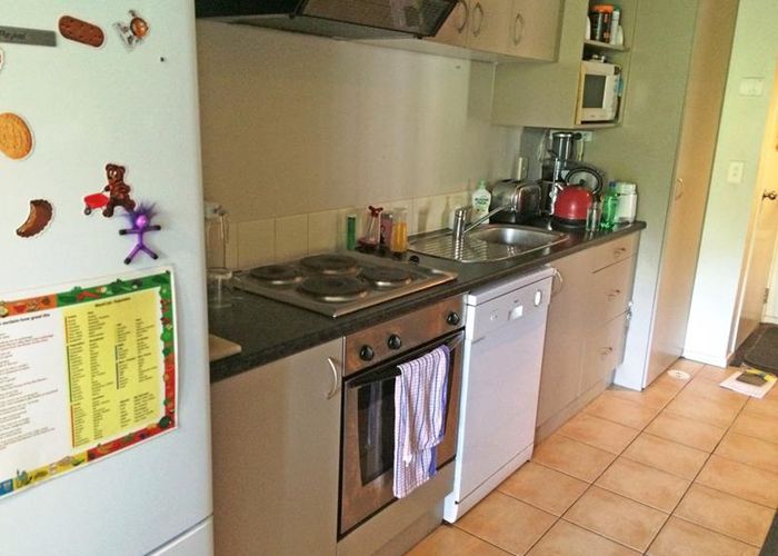  at 2H/1 Wadier Place, Henderson, Auckland