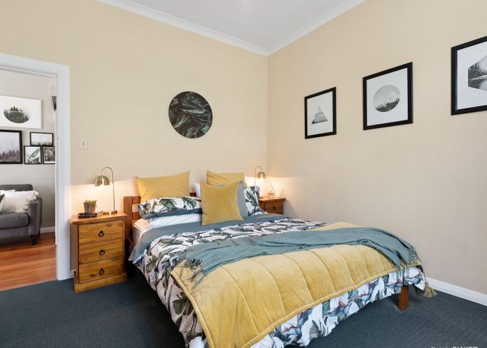  at 11 Dover Street, Island Bay, Wellington