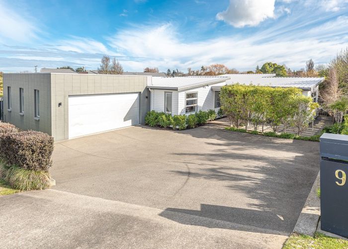  at 9 Lithgow Drive, Otamatea, Whanganui