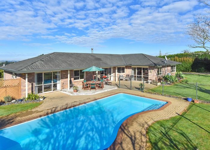  at 115 Saddleton Road, Pukekohe