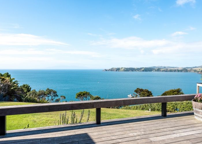 at 332 Sea View road, Onetangi, Waiheke island