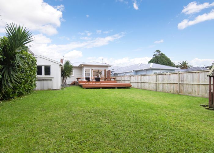  at 31 Maranui Avenue, Point Chevalier, Auckland