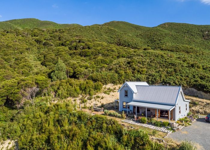  at 647 Coast Road, Wainuiomata Coast, Wainuiomata