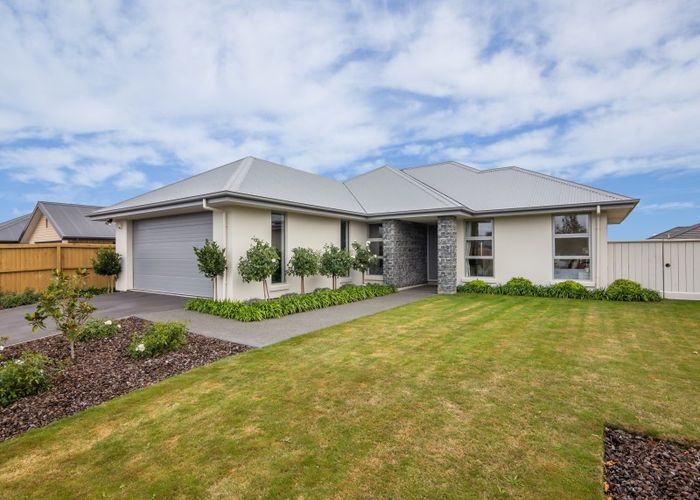  at 23 Eastfield Drive, Lincoln, Lincoln